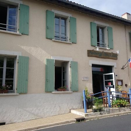Auberge Des Lacs Massignac ภายนอก รูปภาพ